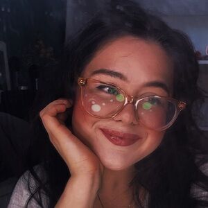 Meet your Posher, Sabrina